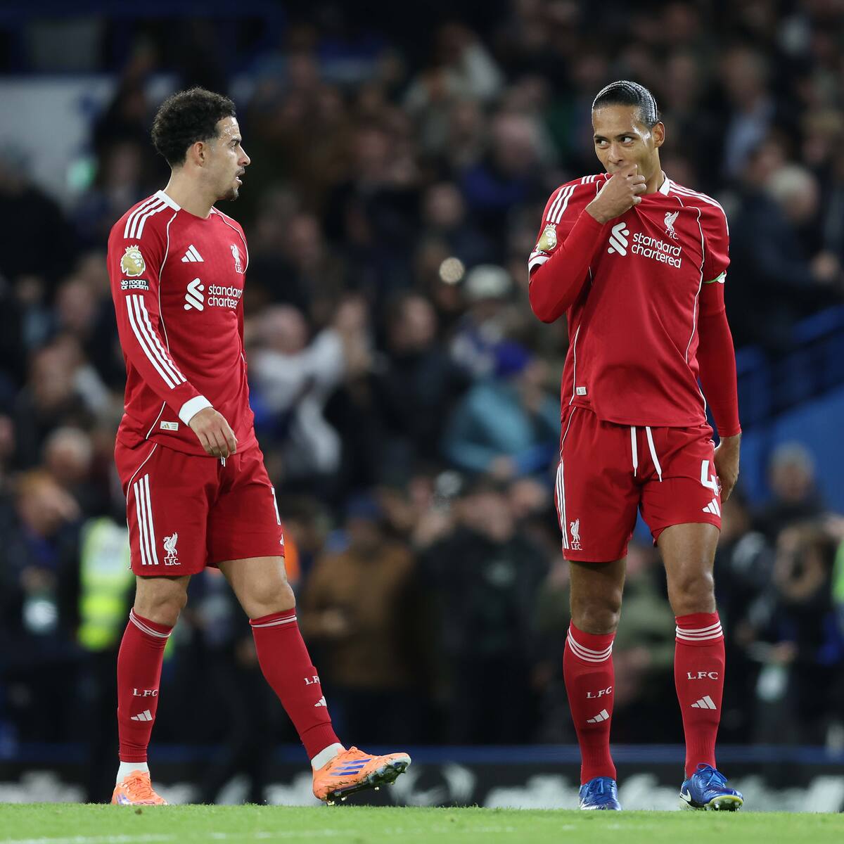 Liverpool perdió 2-1 contra el Chelsea y acumuló 3 derrotas consecutivas