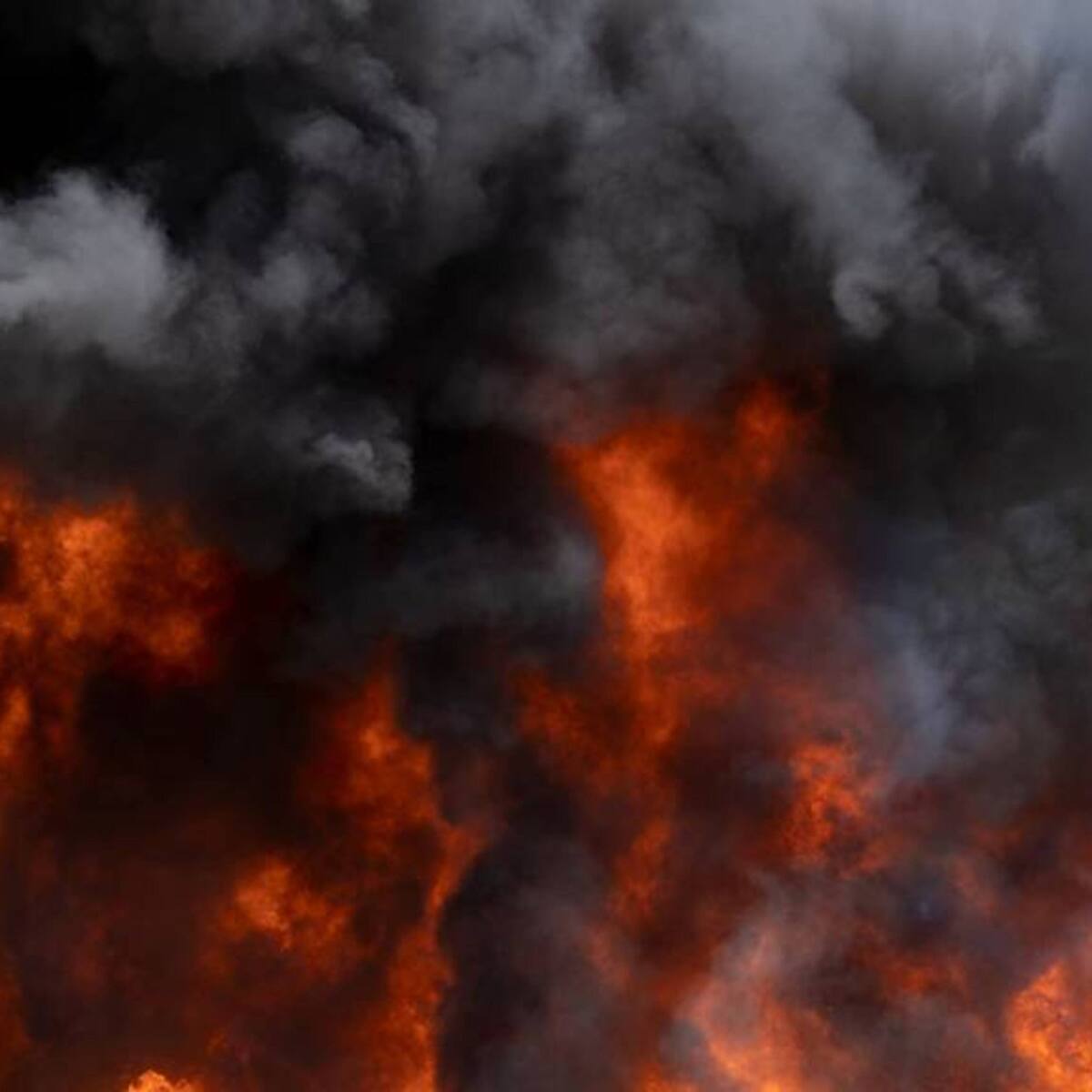 Investigan causas del incendio en la zona industrial de Barranquilla