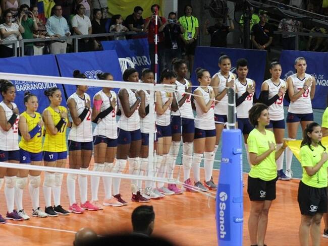 La Selección femenina de voleibol de Colombia perdió contra República Dominicana. Foto: W Radio