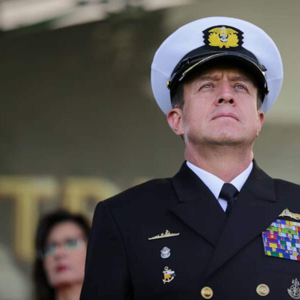 Comandante de FF.MM. tendrá su primer cara a cara con generales y almirantes