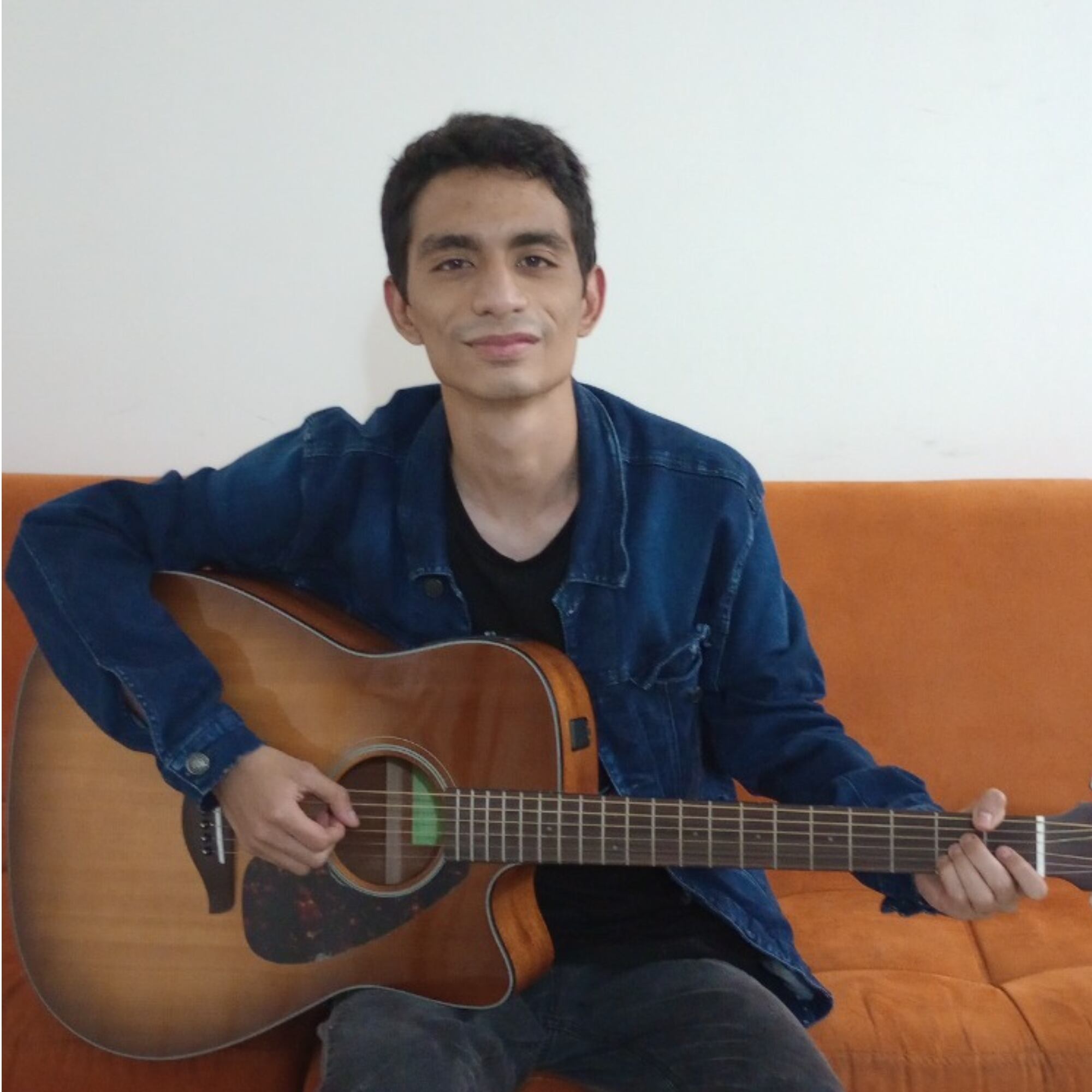 Daniel Delgado, músico con discapacidad auditiva. Foto: Cortesía