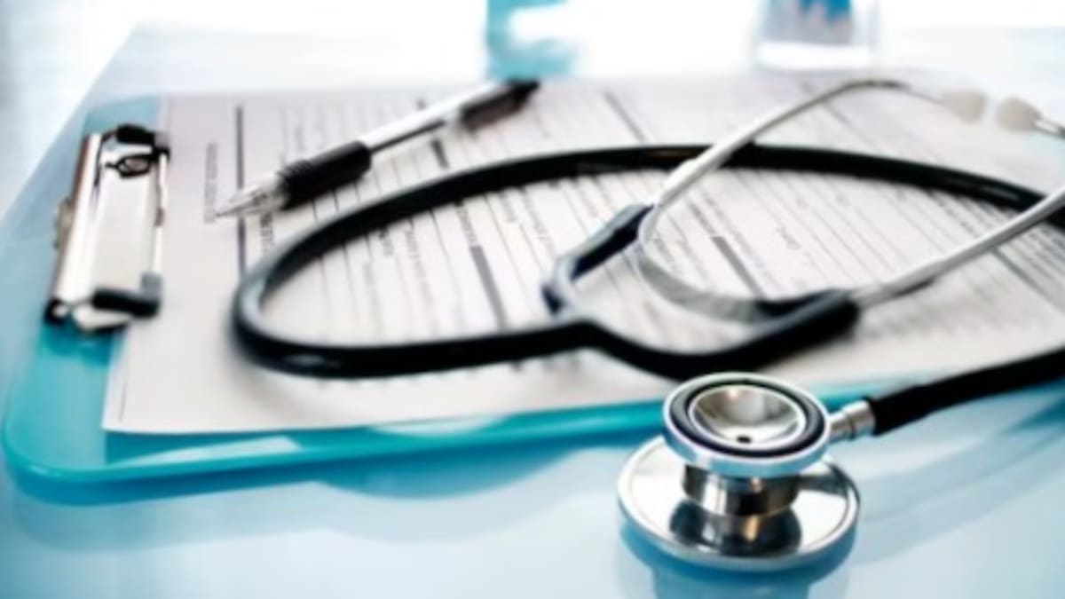 Pacientes rechazan proyecto de decreto que modifica sistema de salud: exigen respeto por el Congreso