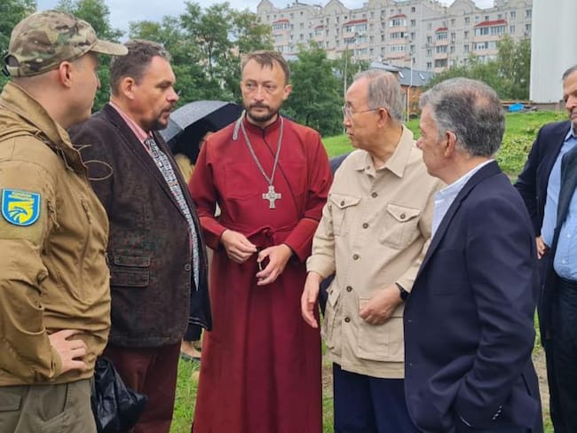 Quiénes son The Elders, el grupo que está en Kiev con Juan Manuel Santos