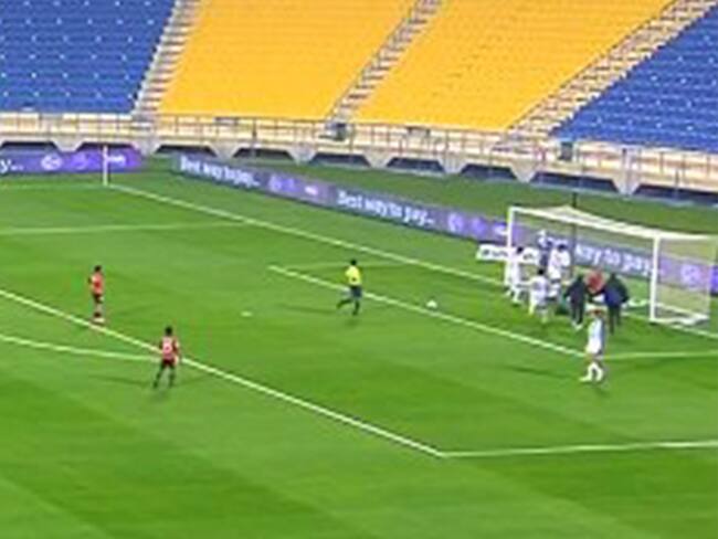 Se suspendió el partido del Al Rayyan de James Rodríguez tras el desplome de un jugador