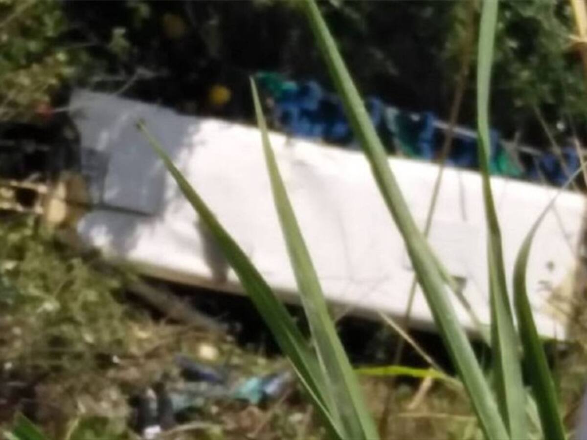 Cinco muertos y 13 heridos dejó accidente en Caldas