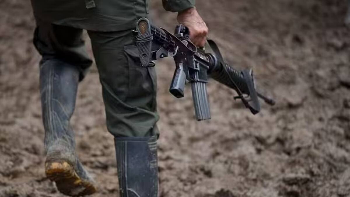 Alerta por zonas de entrenamiento de menores reclutados por disidencias en Cauca y Valle