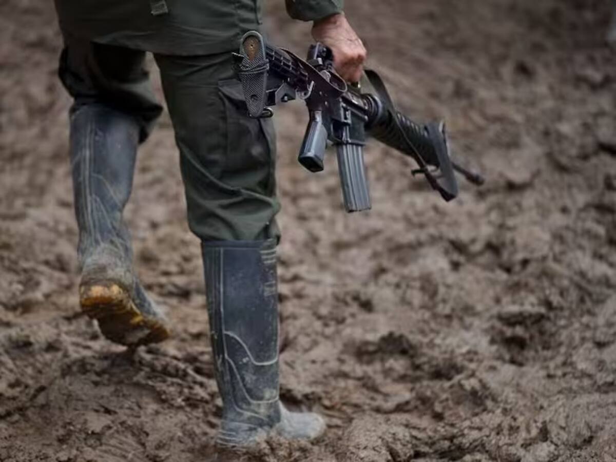 Alerta por zonas de entrenamiento de menores reclutados por disidencias en Cauca y Valle