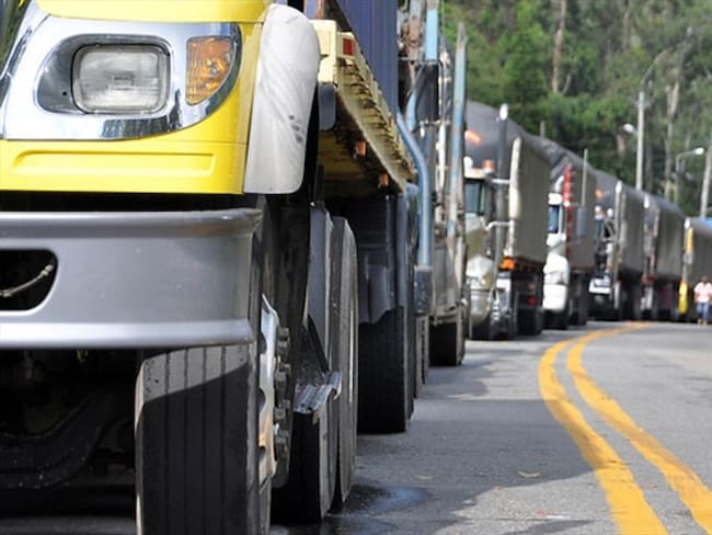 Camioneros rechazan ampliación de horario de restricción de camiones en Chía. Foto: Colprensa