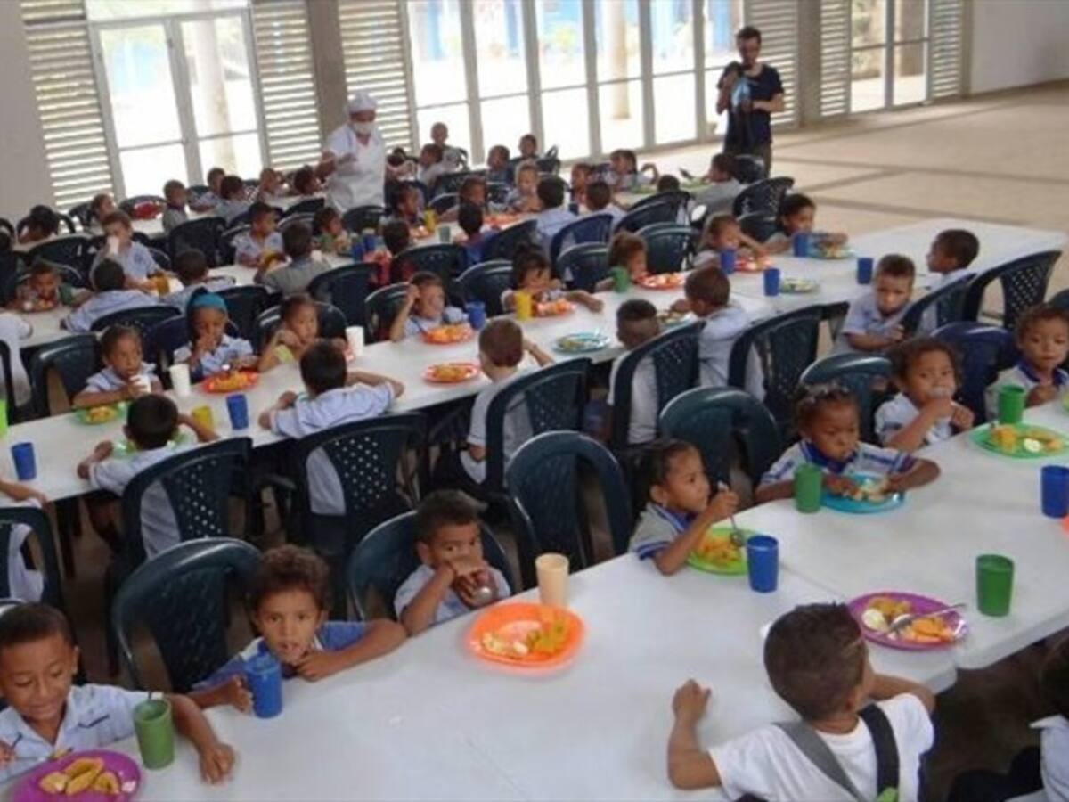 Ademacor calificó el Programa de Alimentación Escolar en Córdoba como un “desastre”