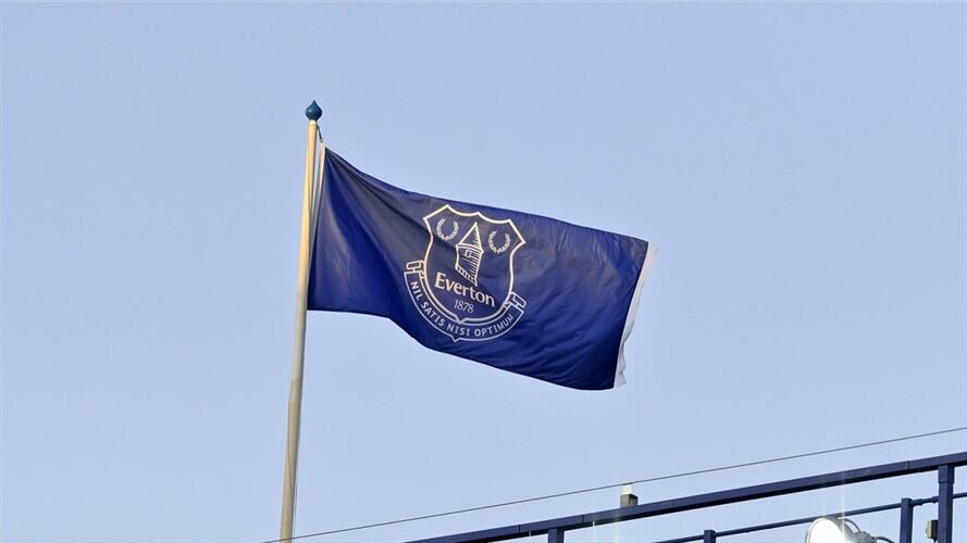 Bandera del Everton F.C.. Foto: Tony McArdle/Everton FC via Getty Images