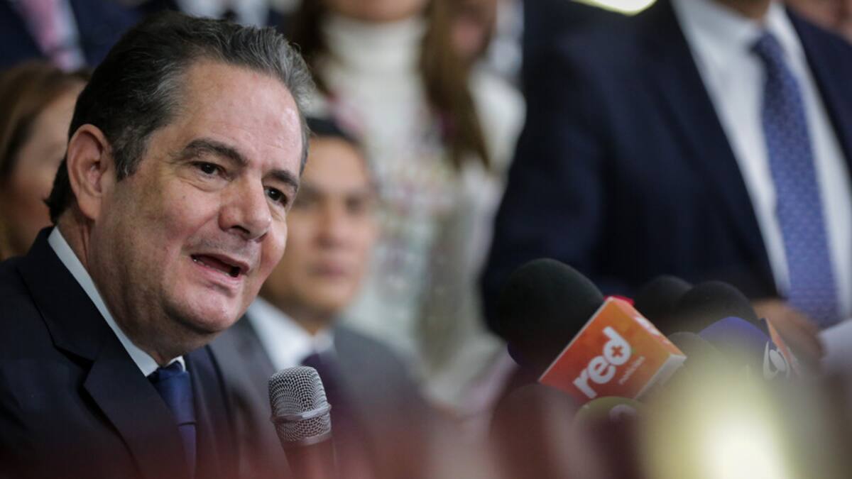 “Abre la puerta a un descomunal proceso de impunidad”: Vargas Lleras al Gobierno