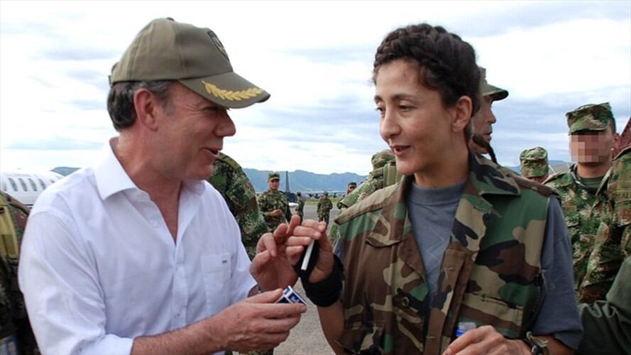 Ingrid Betancur tras ser liberada de su secuestro. Foto: Colprensa