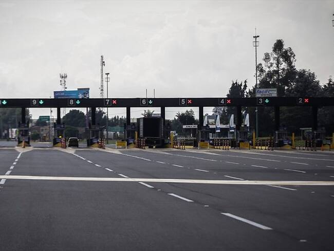 Se busca establecer que la distancia mínima entre dos peajes sea de 150 kilómetros.. Foto: Colprensa