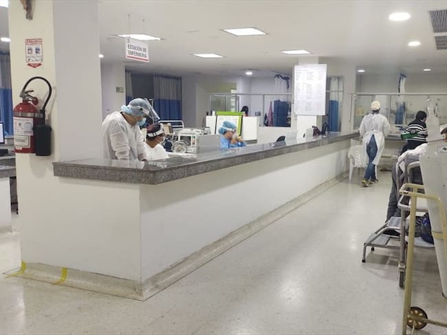 Debido a la renuncia del personal de salud y a la escasez de insumos, el Hospital Isaías Duarte Cancino, ha disminuido la capacidad de UCI en más de un 50%. Foto: Cortesía
