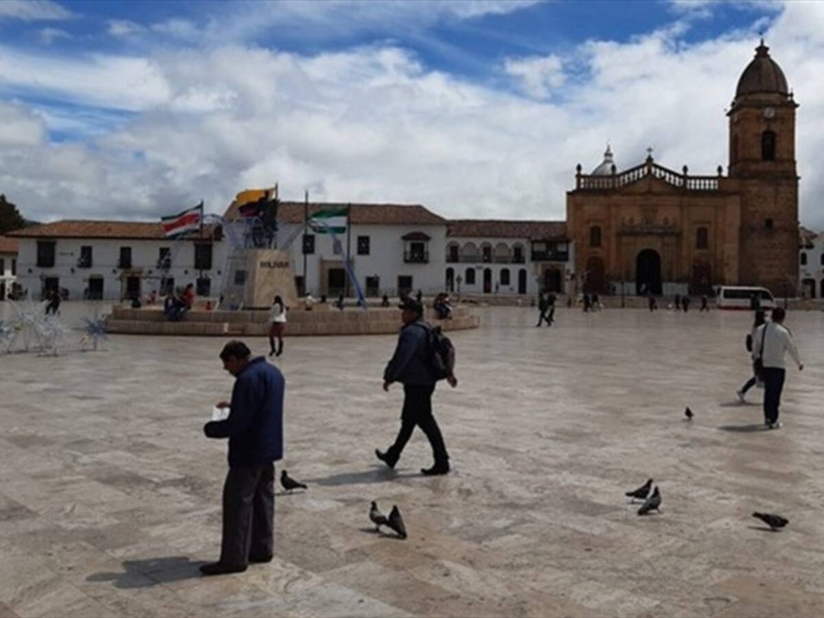 Aislamiento tiene sin comida a vendedores de lotería en Boyacá que piden ayuda
