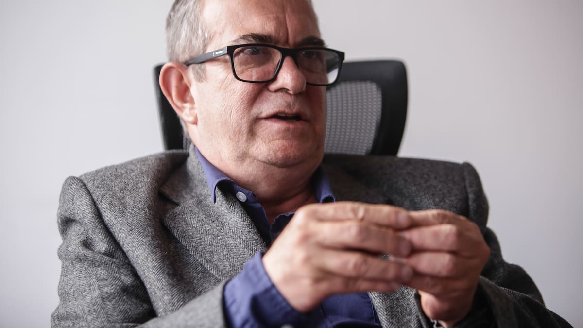 Rodrigo Londoño fue sometido a una cirugía y su estado es estable