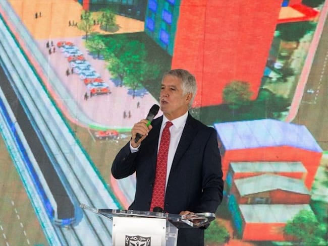 Según un informe, no se tiene certeza de la fuente de financiación para la primera línea.. Foto: Colprensa