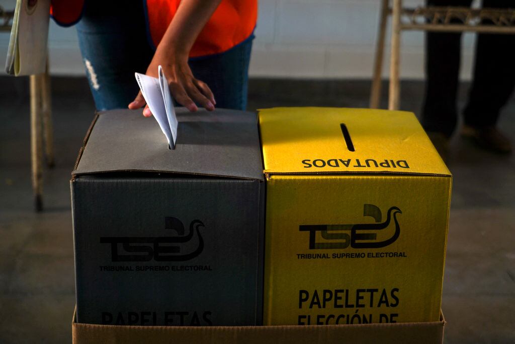 Elecciones El Salvador. (Photo by Camilo FREEDMAN / AFP) (Photo by CAMILO FREEDMAN/AFP via Getty Images)