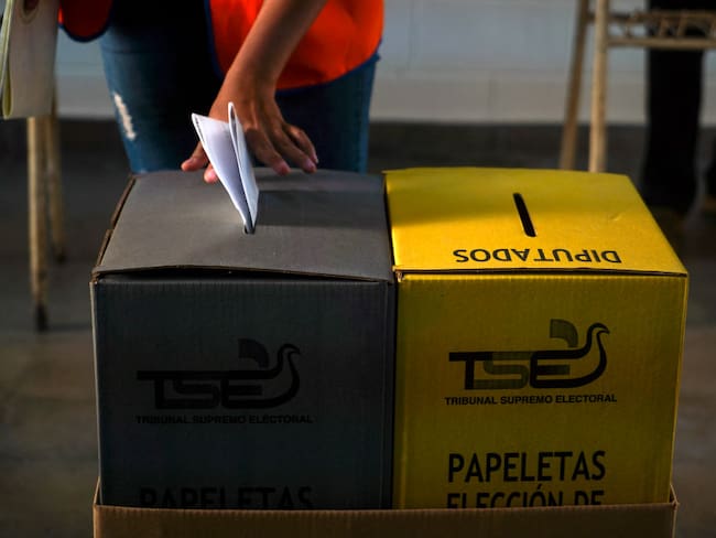 Elecciones El Salvador.  (Photo by Camilo FREEDMAN / AFP) (Photo by CAMILO FREEDMAN/AFP via Getty Images)