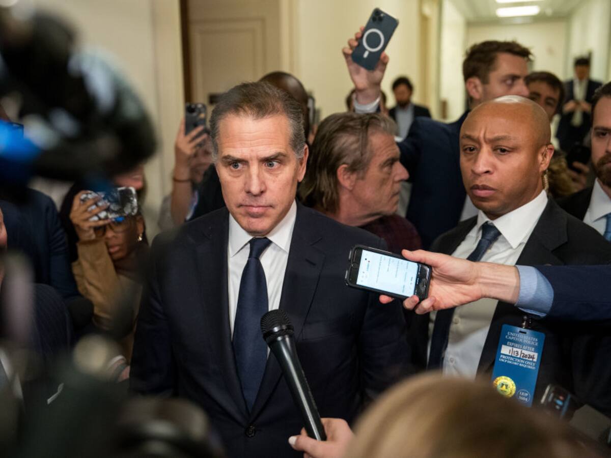 Hijo de Biden será juzgado por posesión y compra ilegal de una pistola