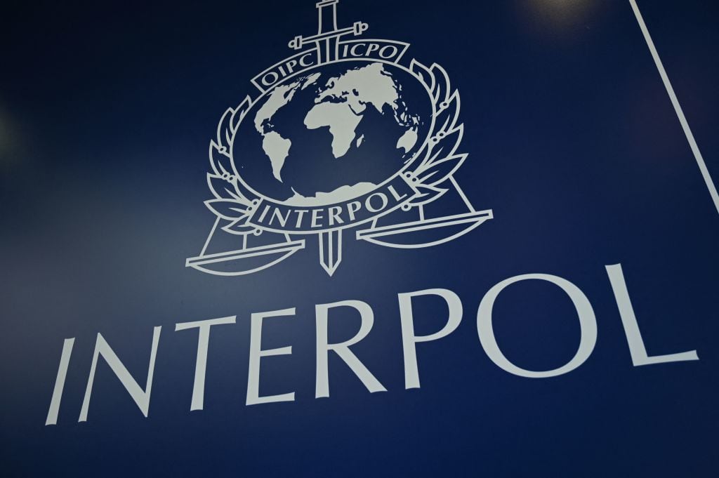 Interpol. I Foto: OZAN KOSE/AFP via Getty Images.