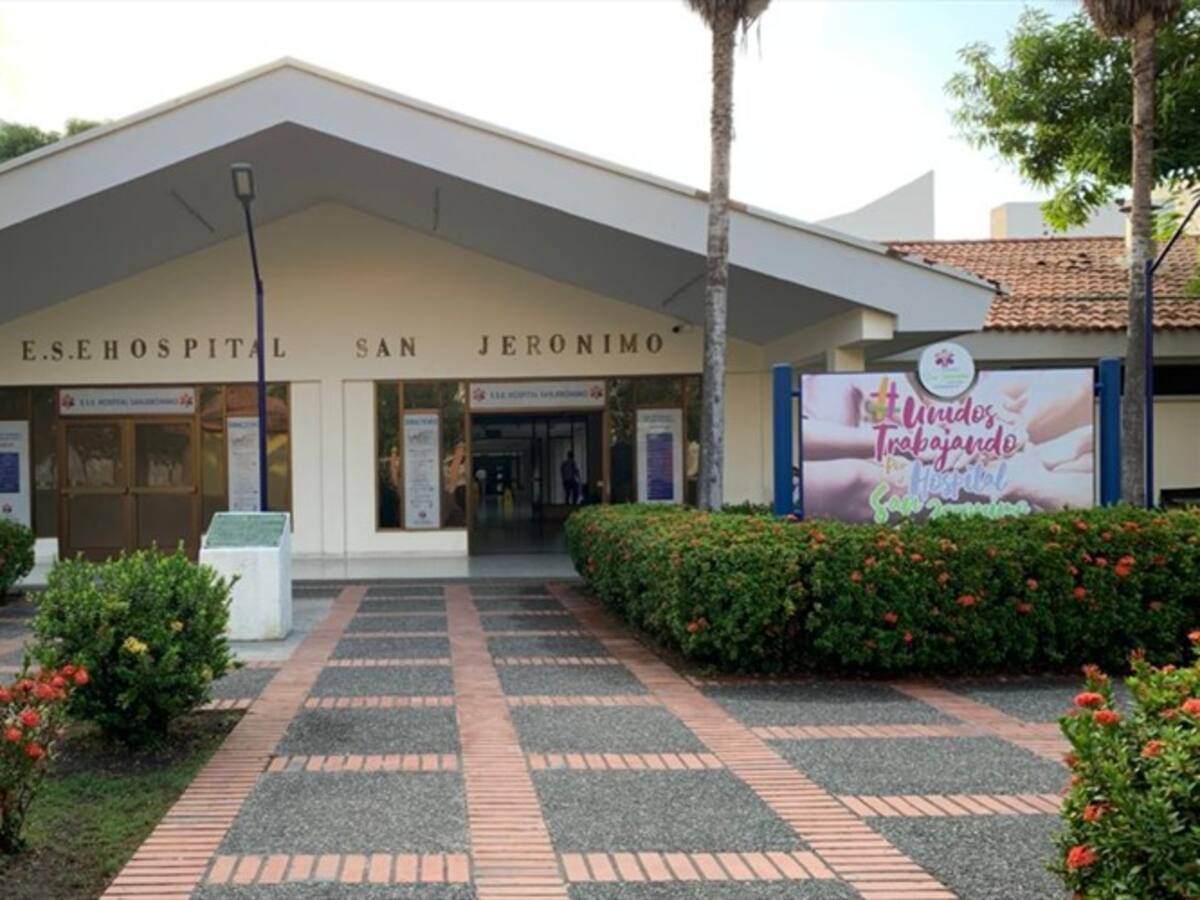 Dos hospitales y cuatro clínicas se declaran en estado de emergencia en Córdoba