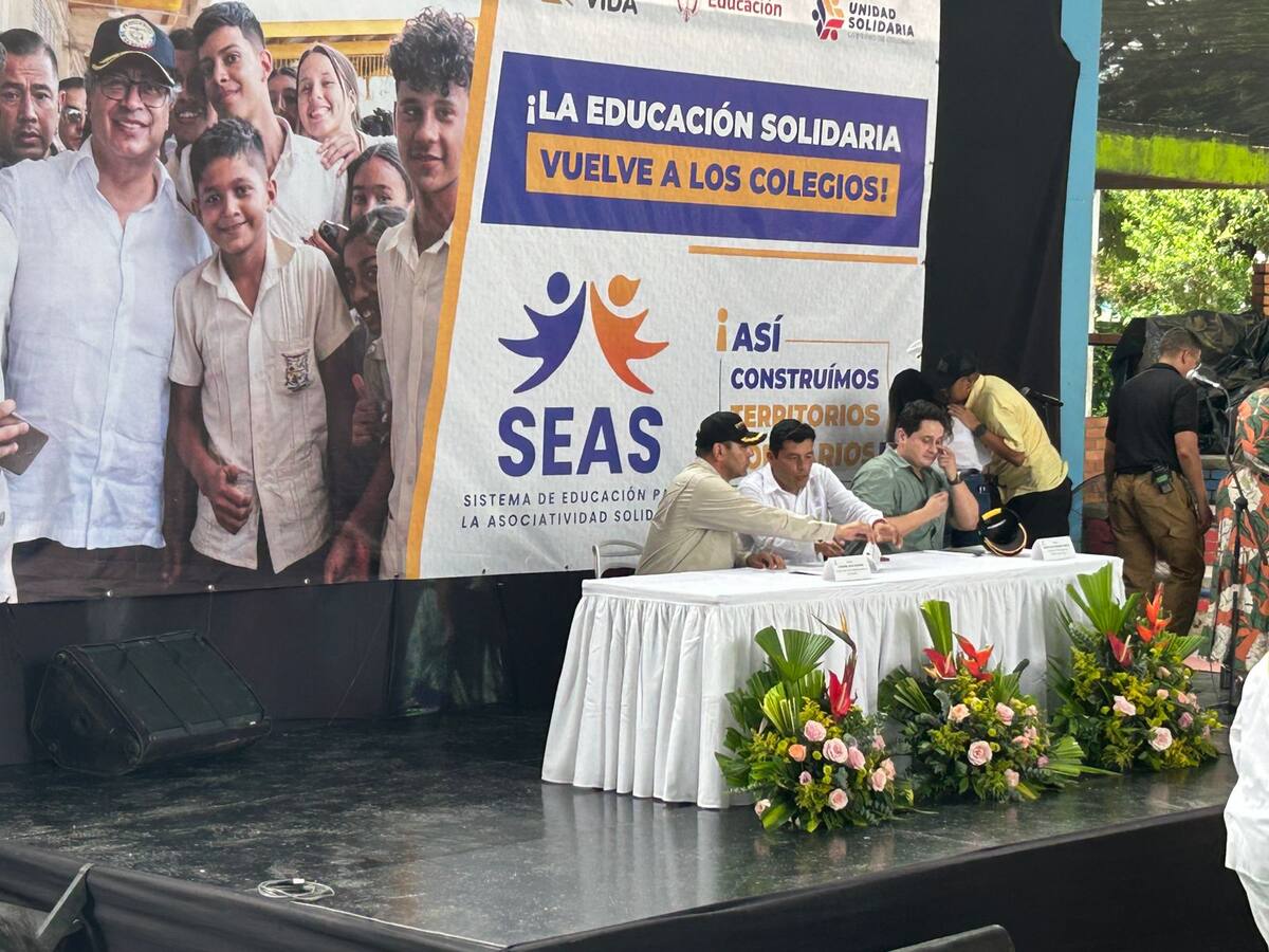 Presidente Petro dejó plantados, por segunda vez, a los santandereanos