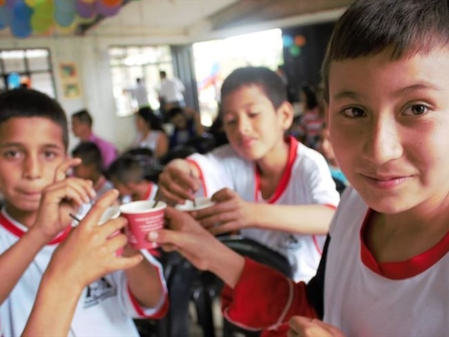 Bogotá invertira más de $446 mil millones para compra de refrigerios escolares. Foto: Colprensa