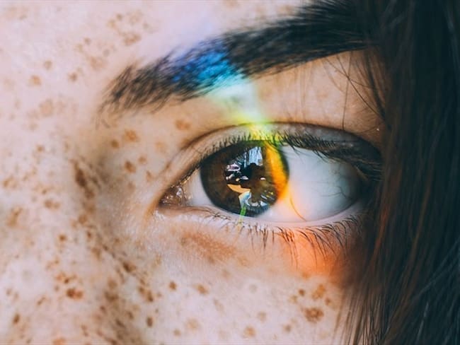 Cataratas, daños en la retina, fotoqueratitis y cáncer en los párpados son algunos de las enfermedades causadas por la exposición de los ojos a los rayos UV.. Foto: Getty Images
