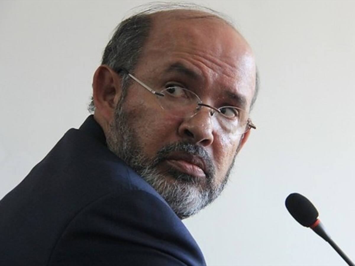 Exmagistrado Francisco Ricaurte continuará preso por cartel de la toga