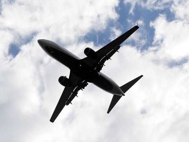 Diputado José Guerra afirma que avión con oro ya salió de Venezuela para Emiratos Árabes