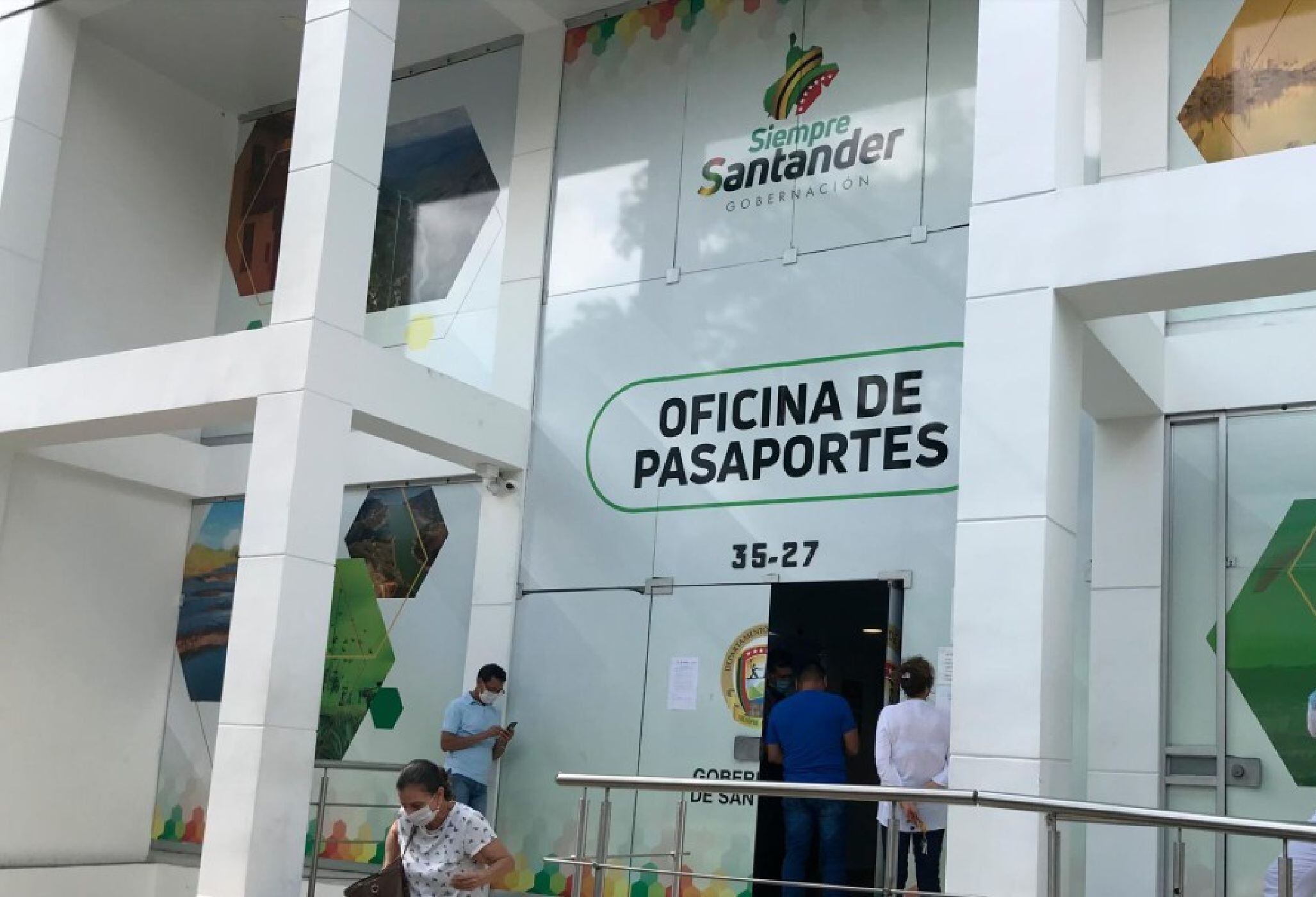 Oficina Pasaportes/ cortesía