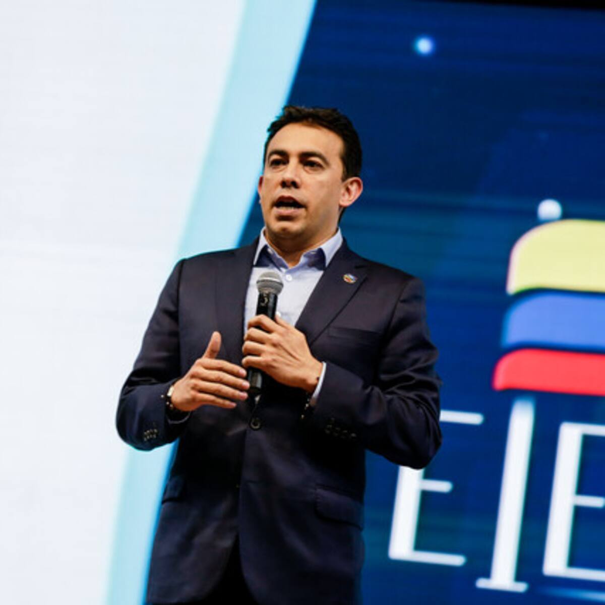 Registrador Alexander Vega: a responder en el Congreso por fallas en preconteo de votos