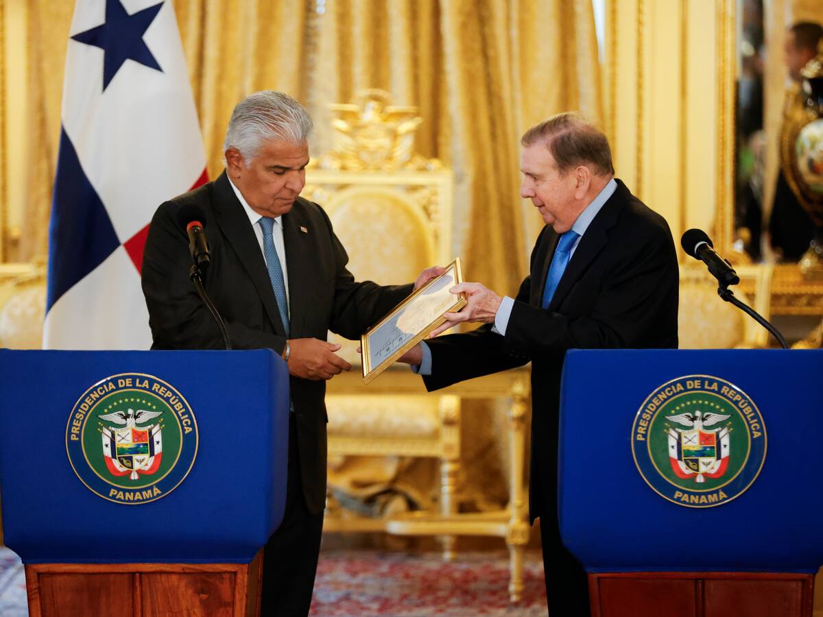 Panamá "custodia todas" las actas que darían el triunfo a González Urrutia en Venezuela