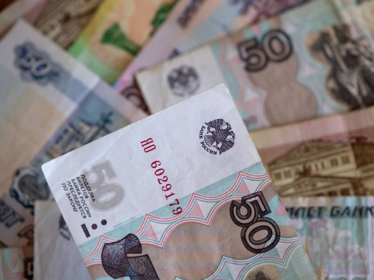 Estados Unidos prohibió toda transacción con el Banco Central de Rusia