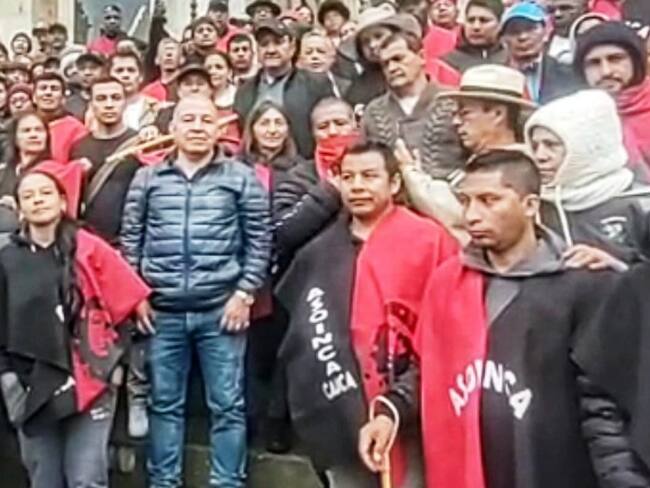 Los educadores afiliados a Asoinca, decidieron continuar con las movilizaciones en Bogotá. Crédito: Asoinca.