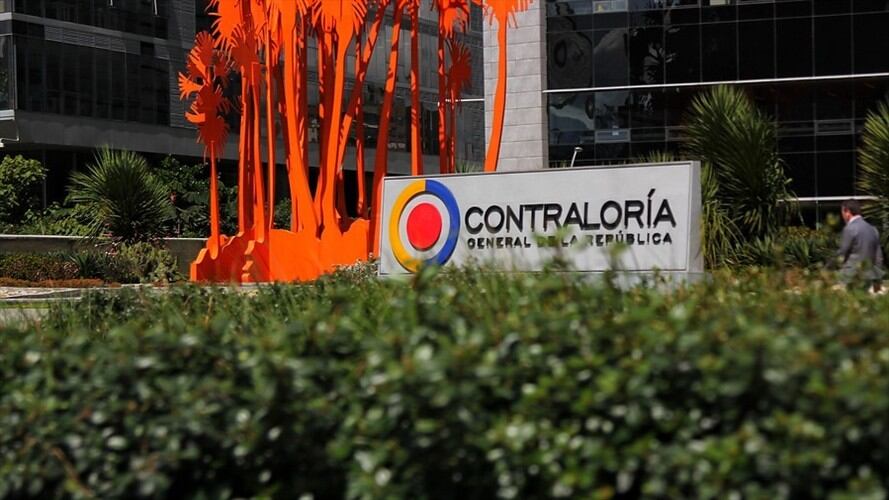 La Contraloría General entregó el informe anual sobre el estado actual del sector ambiental del país. Foto: Colprensa / ALVARO TAVERA