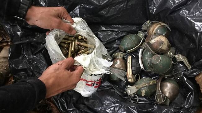 CTI y Ejército incautaron caleta con material de guerra . Foto: Colprensa