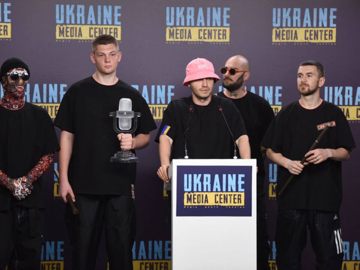 Grupo ucraniano vende trofeo de Eurovisión para comprar drones y enfrentar a Rusia