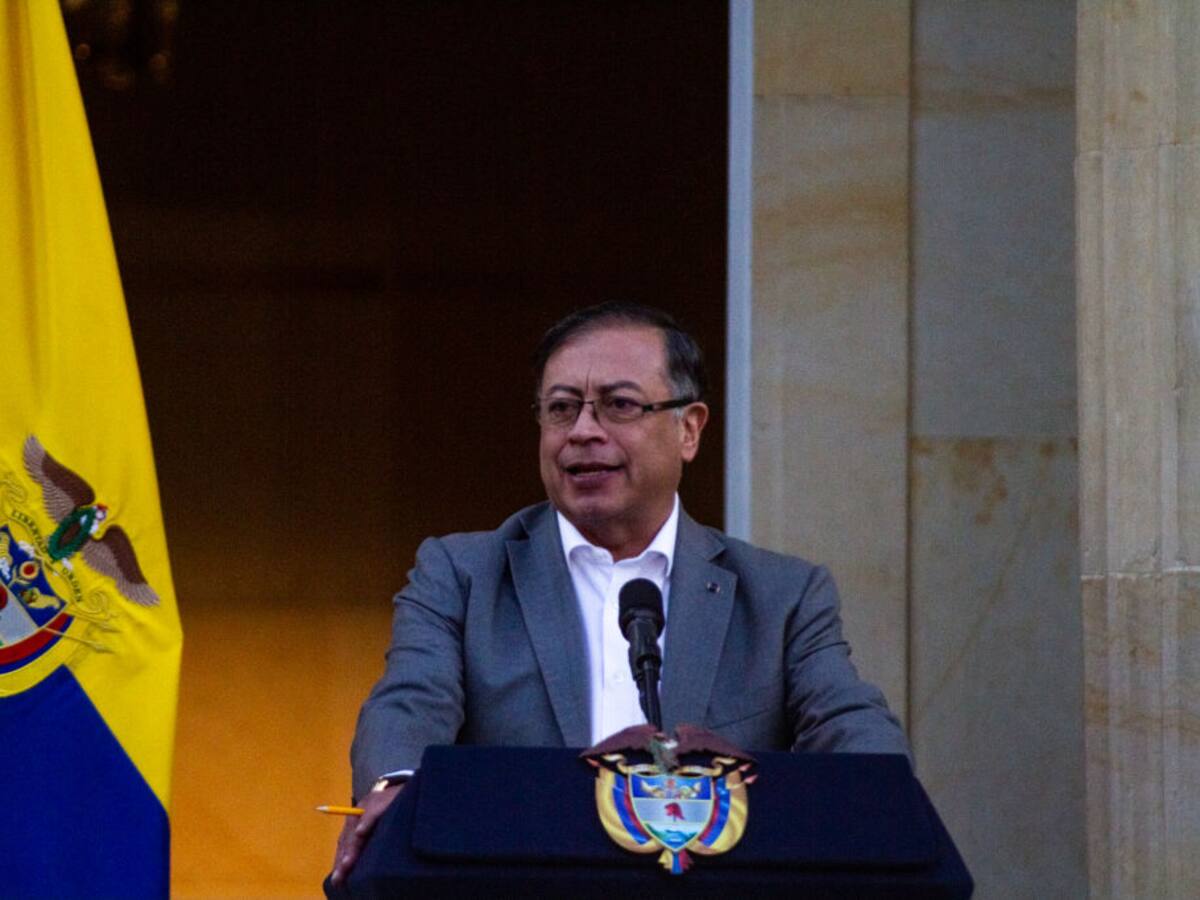 Los verdes se reunieron con Gustavo Petro para hablar de la reforma a la salud