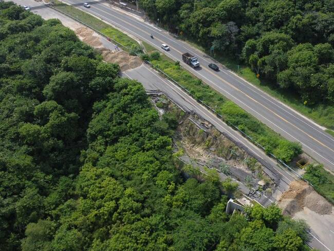 vía Cartagena – Barranquilla. Foto: Invías.