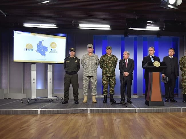 El presidente Iván Duque y la cúpula militar y de Policía destacaron la reducción en las cifras de homicidio, hurtos y secuestro. Foto: Presidencia
