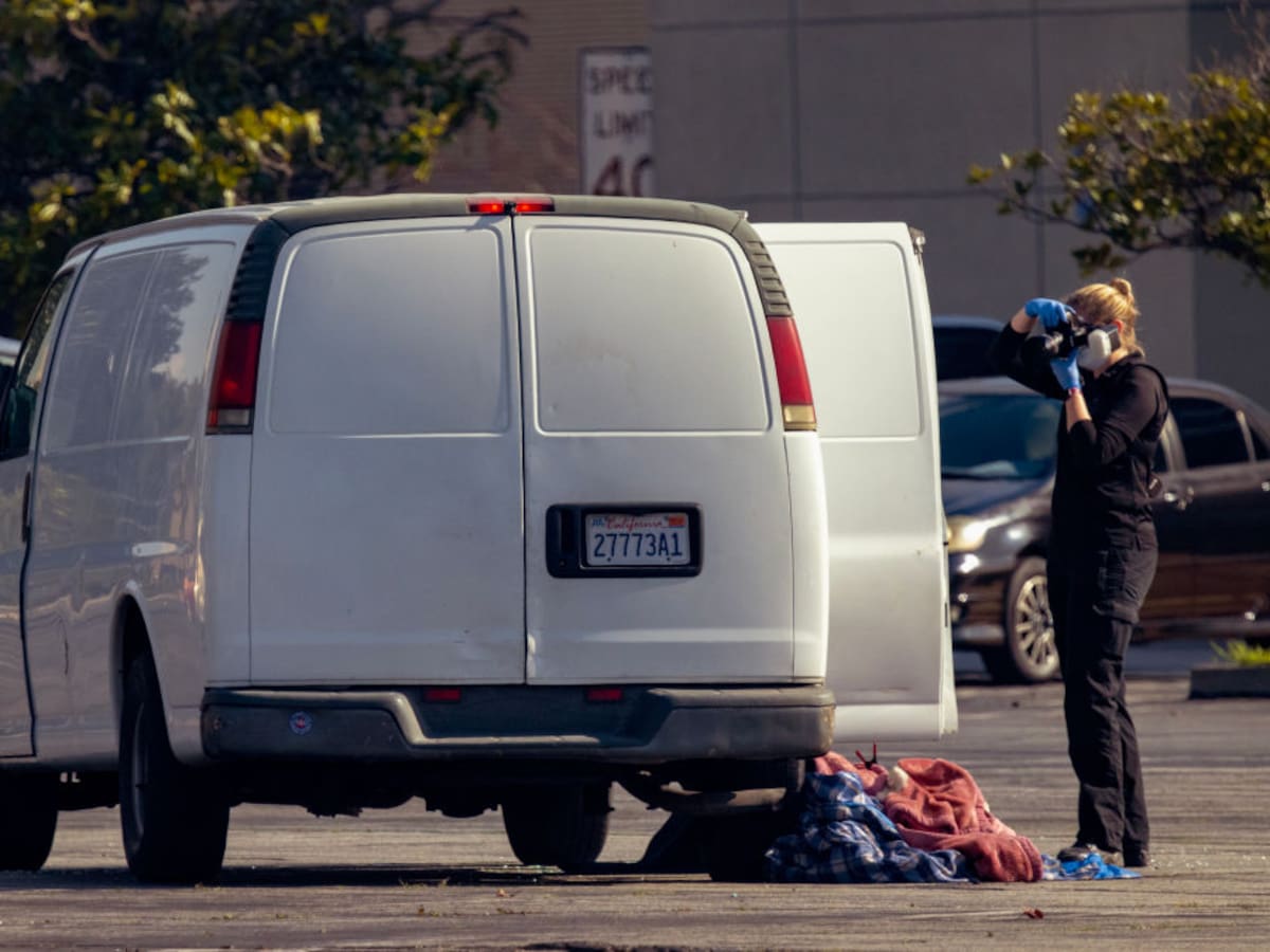 Murió el sospechoso de tiroteo en California, dice la Policía de EE.UU.