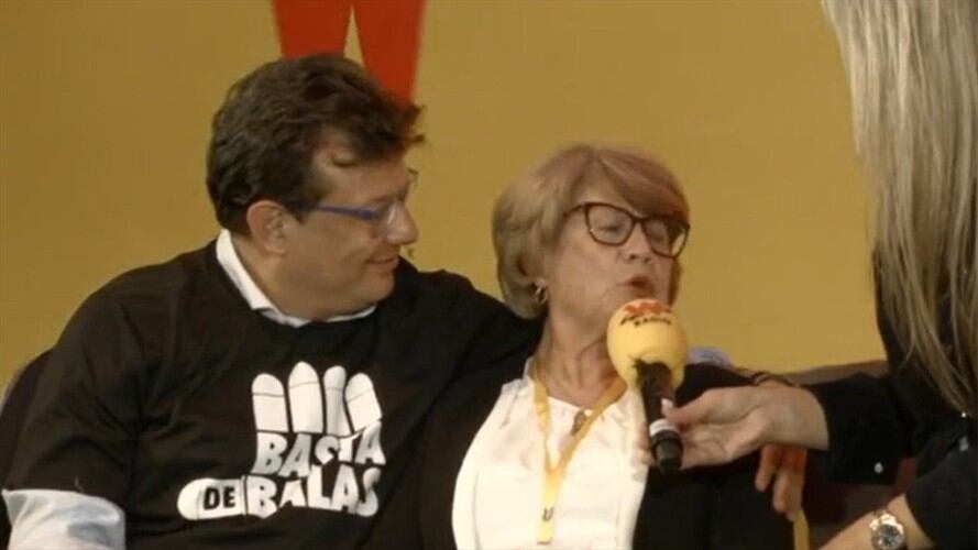 Lo que opina la mamá de Morris. Foto: La WCon Vicky Dávila