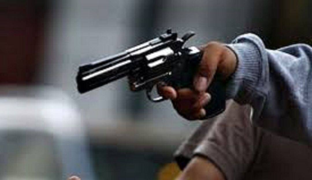 Autoridades investigan las causas del ataque armado.