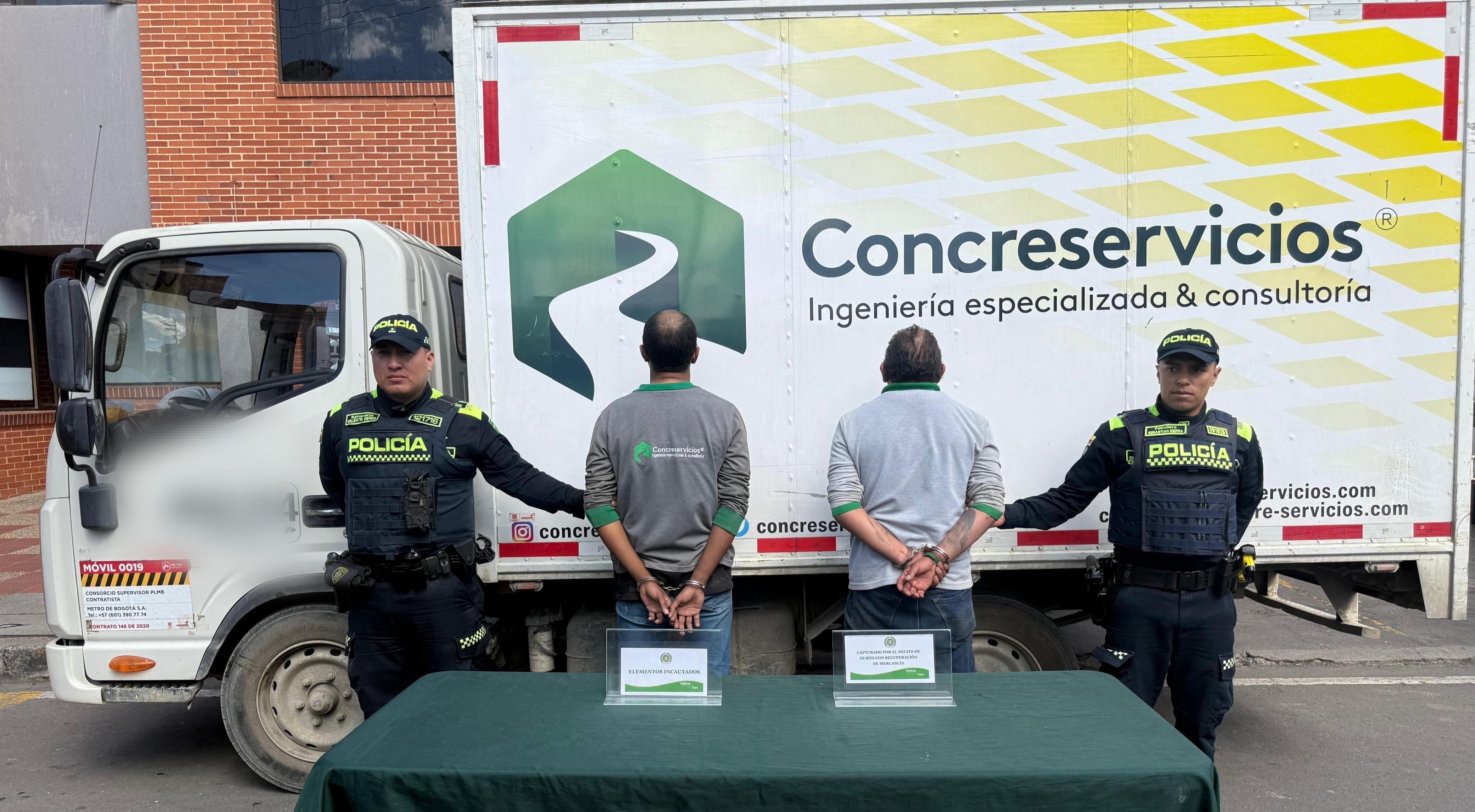 Capturan a dos hombres que querían robar un camión con maquinaria de la obra del Metro de Bogotá