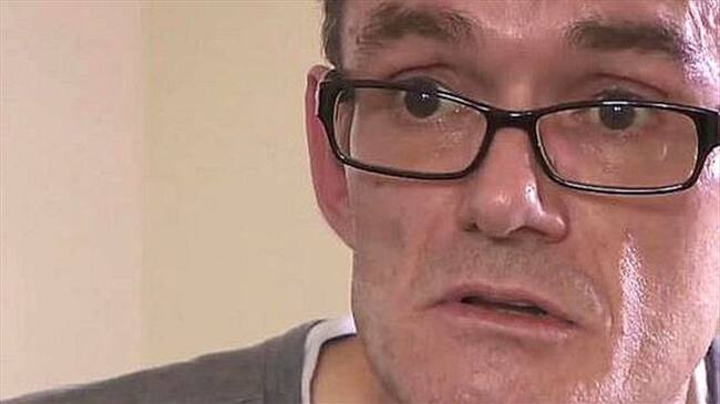 "Tuve que tomar el control de la situación, porque no estaba dispuesto a seguir en la lista de espera y morir", le dijo Graham Smith a la BBC, aunque el Hospital Aintree de Liverpool asegura que fue é. Foto: BBC Mundo