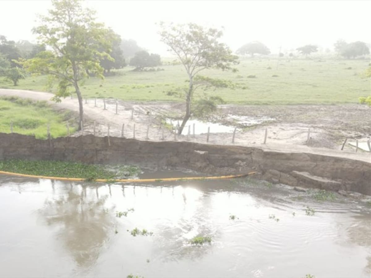 Río Magdalena derribó muro de contención y amenaza con inundar a seis municipios