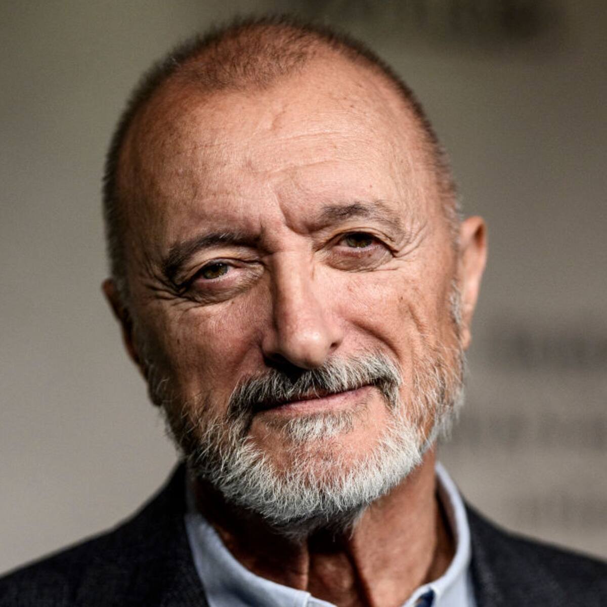Arturo Pérez-Reverte sobre ‘La isla de la mujer dormida’: “es mi territorio habitual”