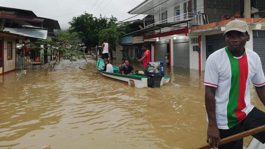 Tanto los habitantes del casco urbano como los de sectores rurales sufrieron inundaciones y afectaciones. Foto: Cortesía En Línea
